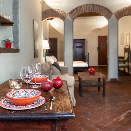 Santa Croce Junior Suite - Dolcevita Holiday ฟลอเรนซ์ ภายนอก รูปภาพ